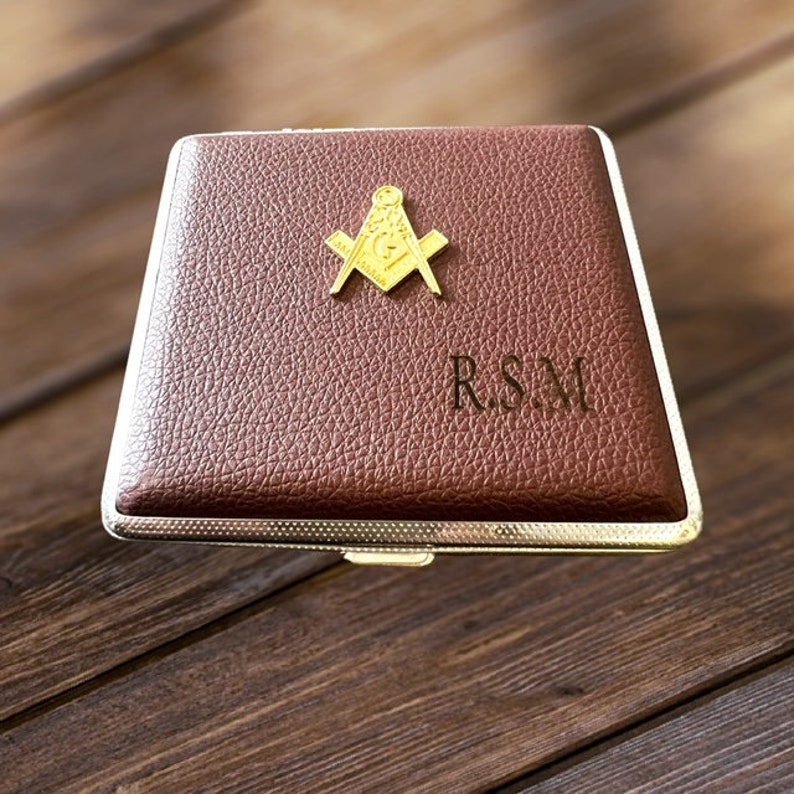 Master Mason Blue Lodge Cigarette Case - Personalised Leather Case Metal Gold Emblem - Bricks Masons