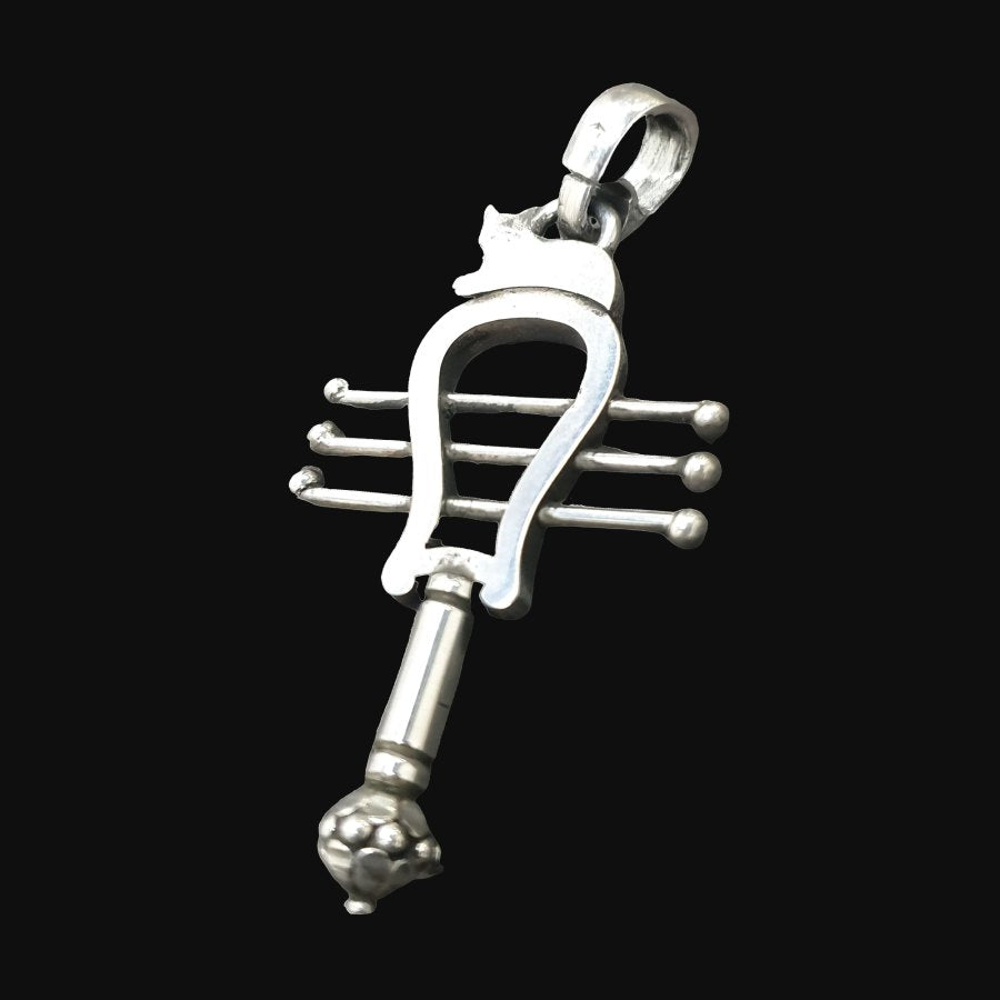 Egyptian Sistrum Pendant of the Goddess Isis 4 cm 11 g Silver Art 1217 - Bricks Masons