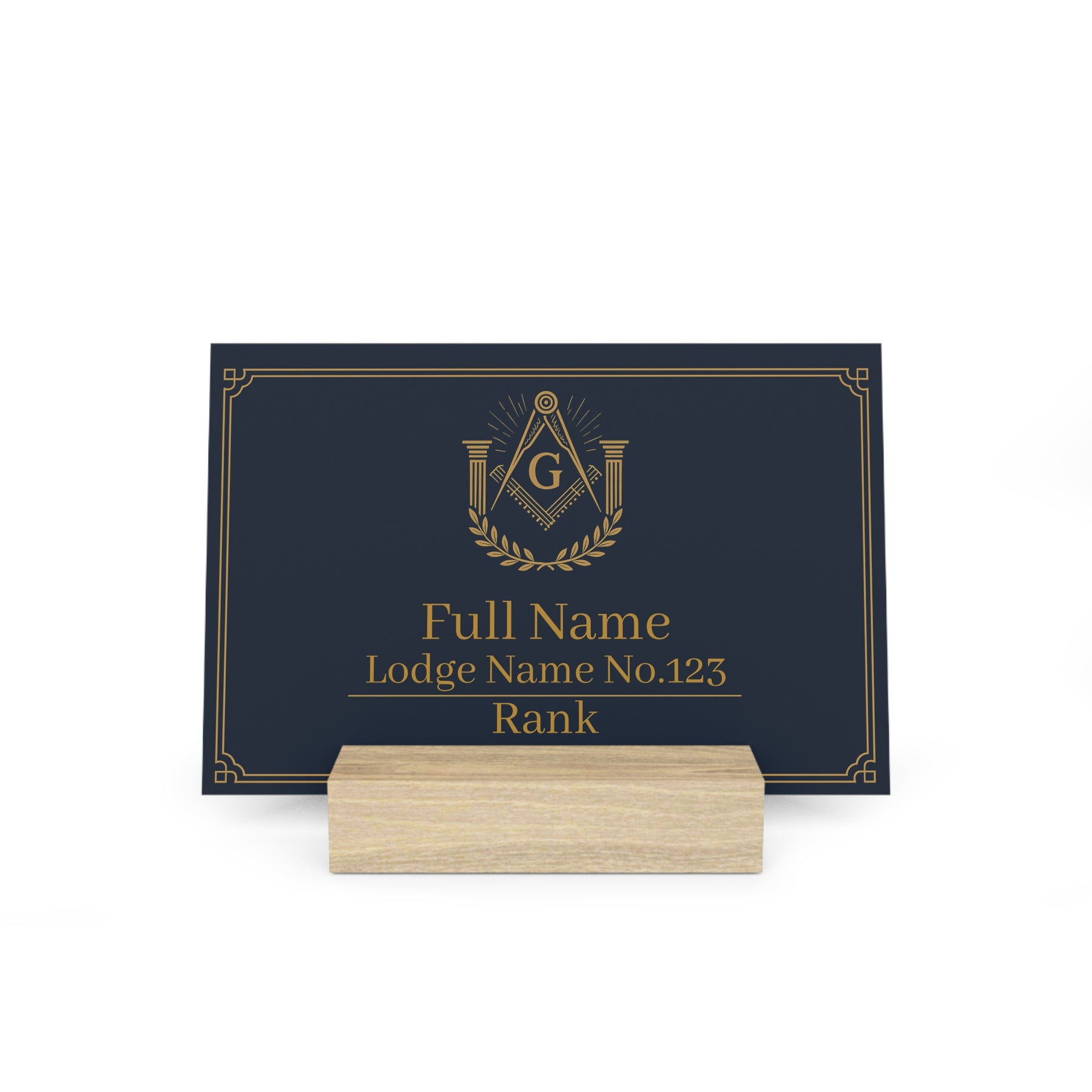 Master Mason Blue Lodge Plaque - S&C G with Pillars and Wreath with Personalization - Bricks Masons