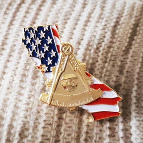 Past Master Blue Lodge Lapel Pin - USA Flag California Map