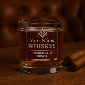 Vaso de whisky de la Logia Azul de Maestro Masón - Servido con honor S&amp;C G con personalización
