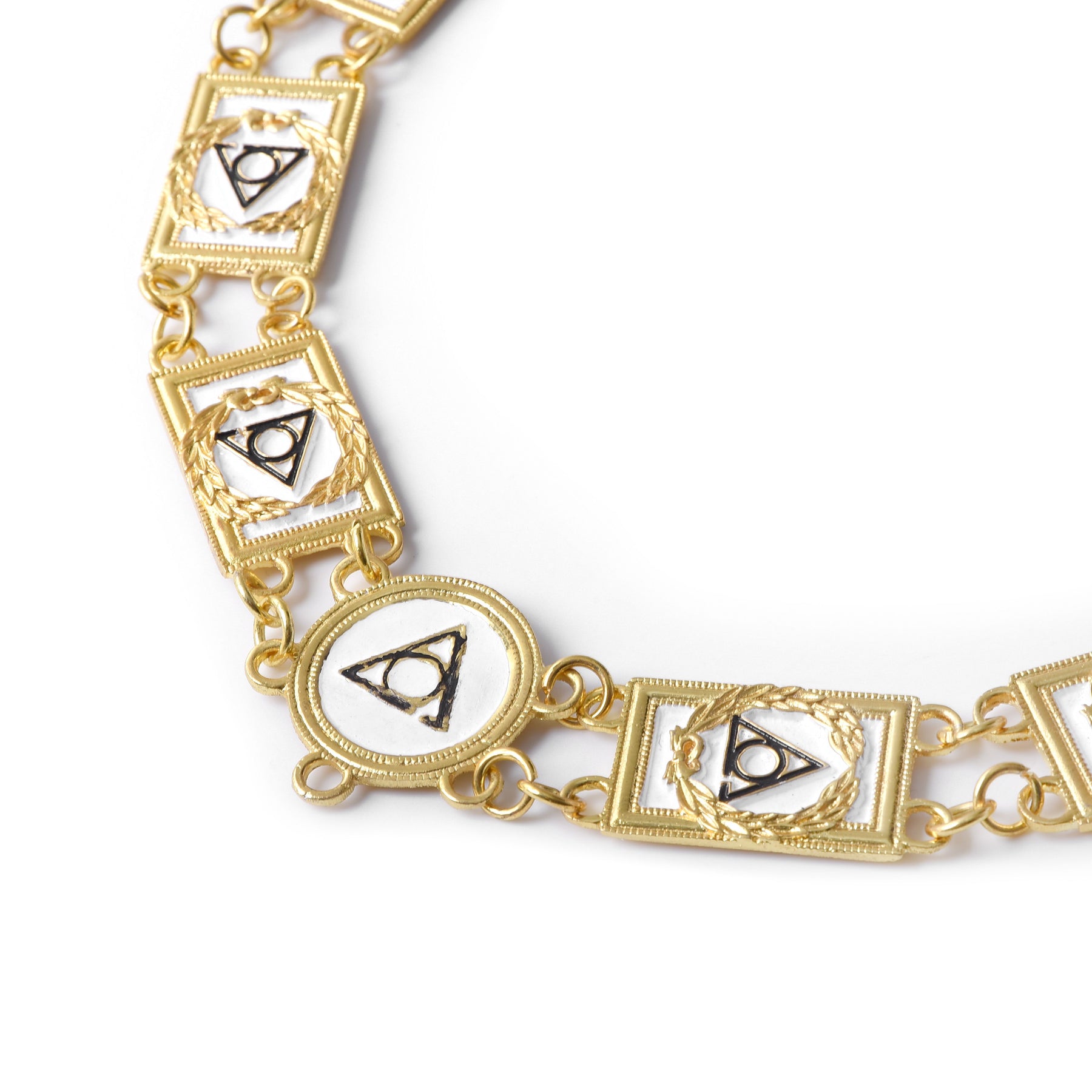 LOCOP PHA Chain Collar - Gold & White With Wreath - Bricks Masons