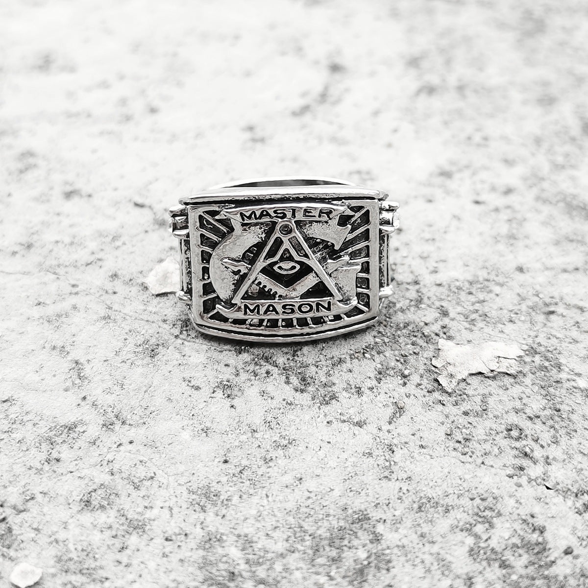 Master Mason Blue Lodge Ring - Vintage Silver Square & Compass G Ring - Bricks Masons