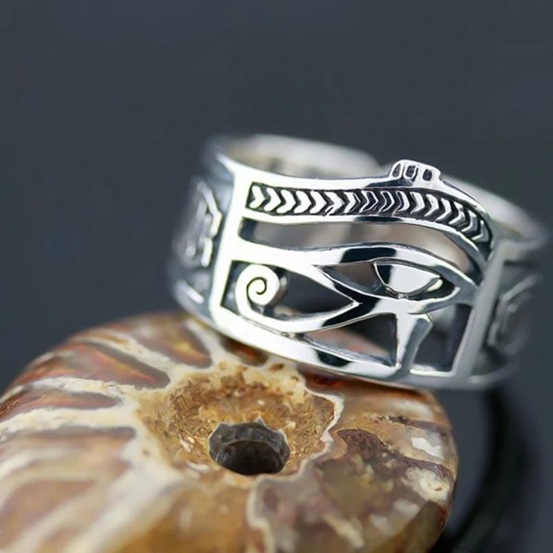 Ancient Egypt Ring - Silver Copper Eye of Horus - Bricks Masons