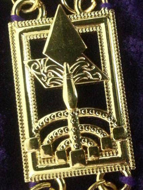 Council Chain Collar - Gold Plated on Blue Velvet - Bricks Masons
