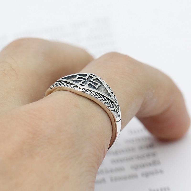 Knights Templar Ring - Sterling Silver Vintage Medieval Motif Cross - Bricks Masons