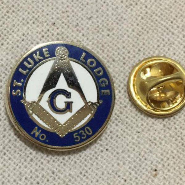 Master Mason Blue Lodge Lapel Pin - ST. Luke Lodge No.530 - Bricks Masons