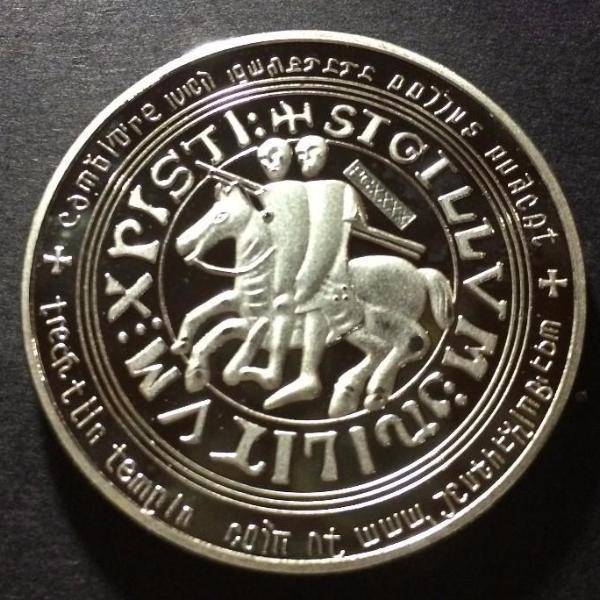 Knights Templar Commandery Coin - Wide Cross Shield Black