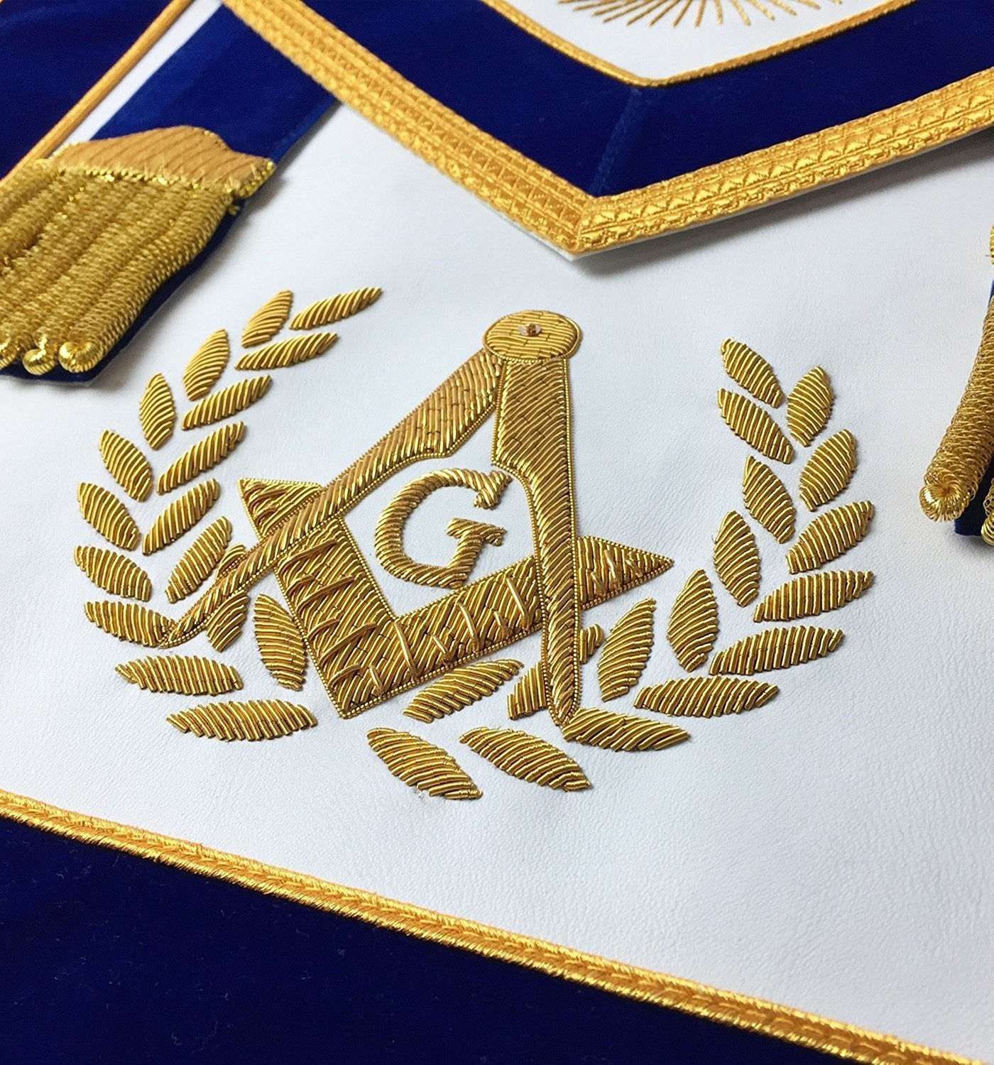 Master Mason Blue Lodge Regalia Set - Hand Embroidery - Bricks Masons